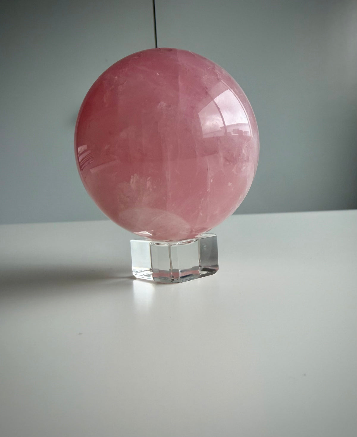 Clear Cube Sphere Holder