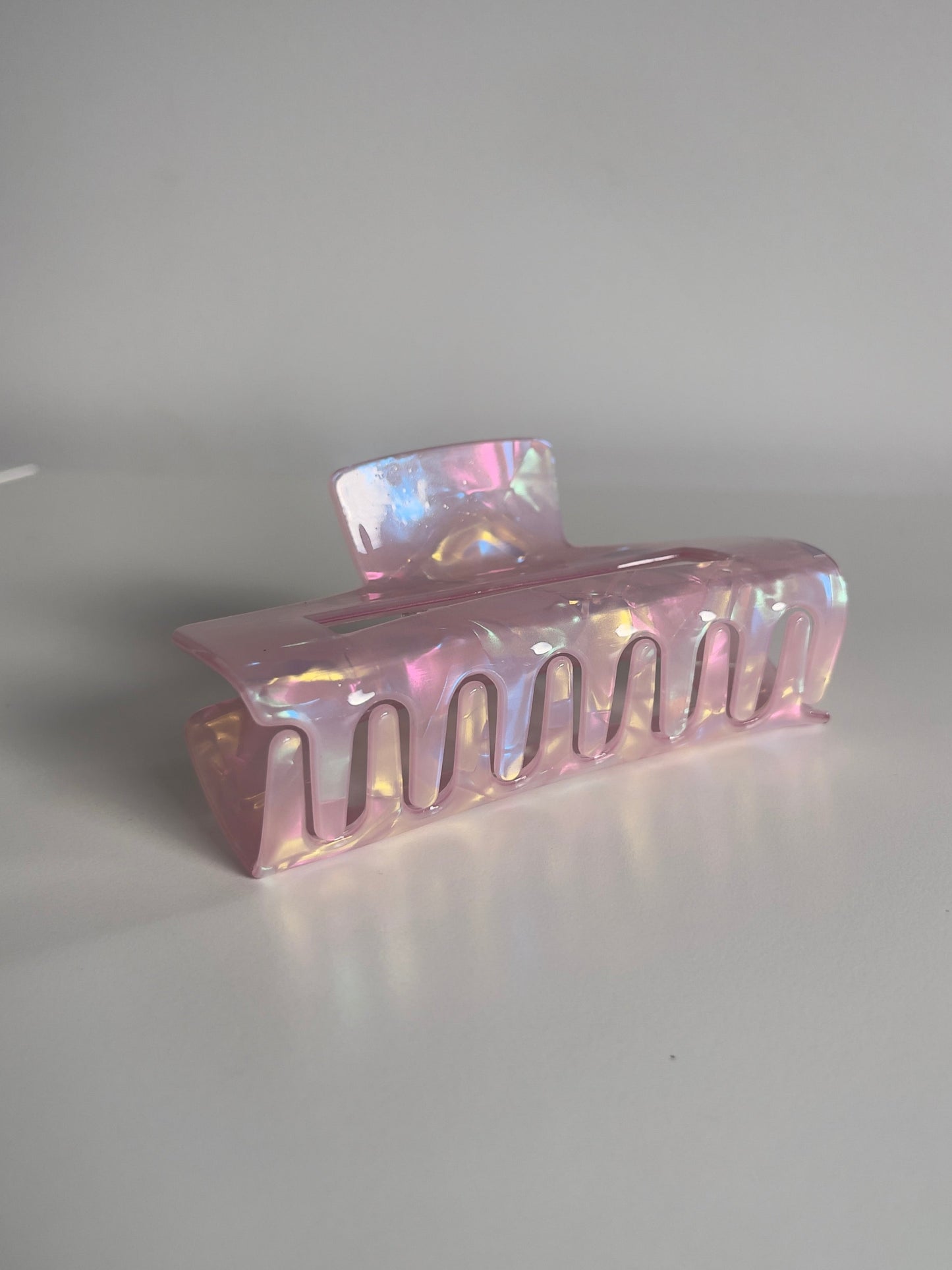 Pearl Reflective Claw Clips