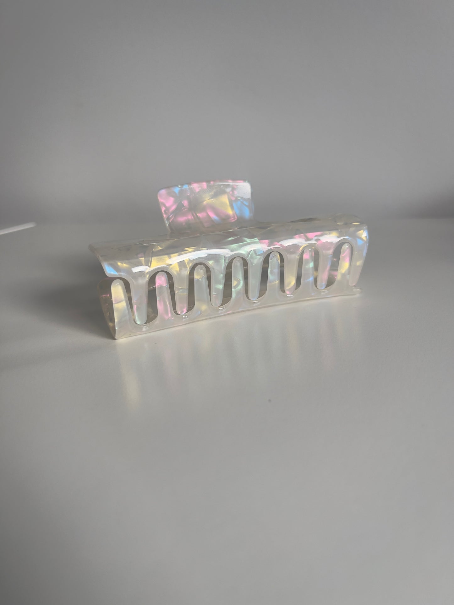 Pearl Reflective Claw Clips