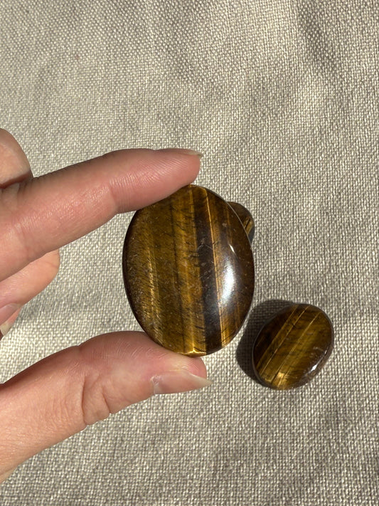 Tigers Eye Pocket Stone A Grade